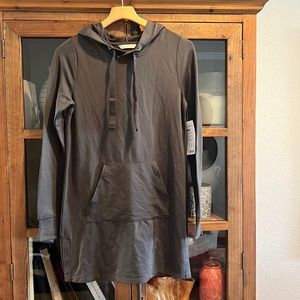 NWT Athleta Surrey Hills Dress, XS.